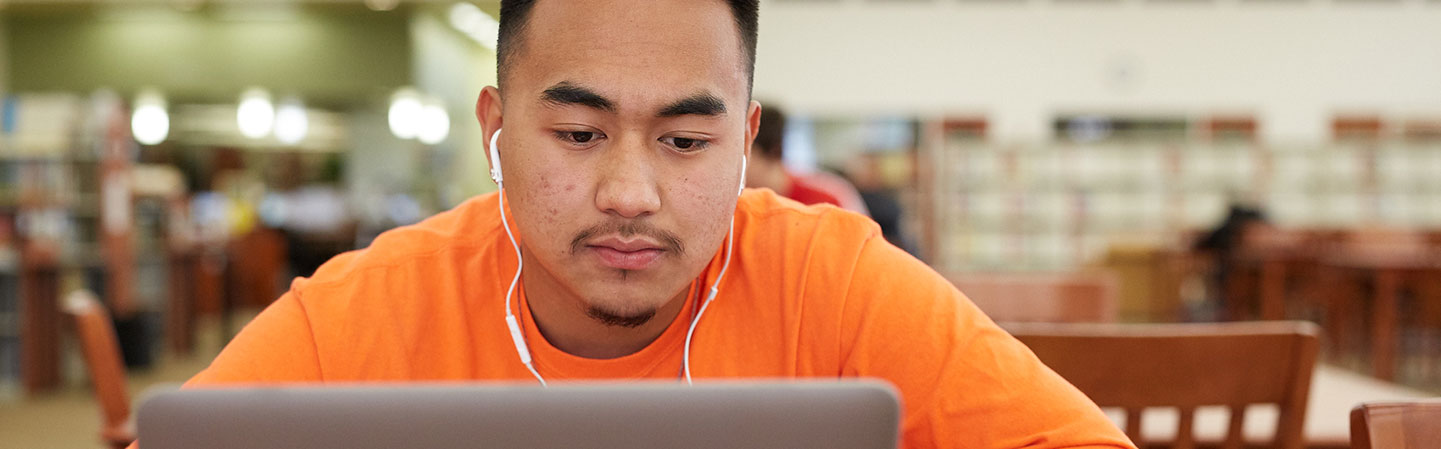 CCC student studying